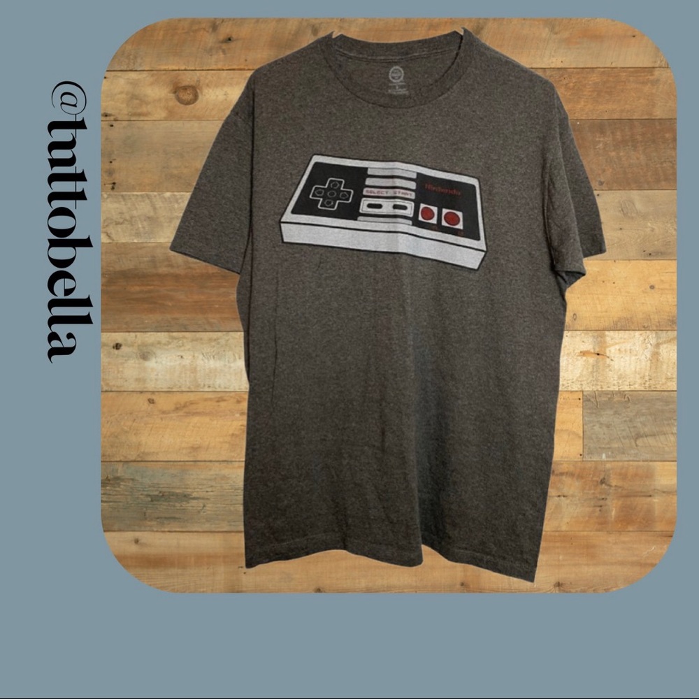 Grey Nintendo T-shirt